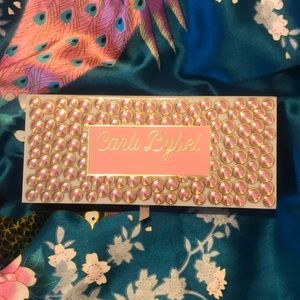 Anastasia Beverly Hills Carli Bybel Palette